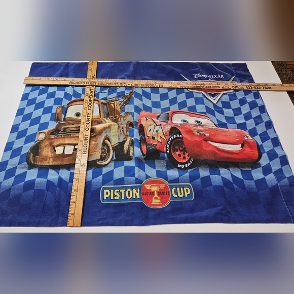 Disney Cars Throw Pillow New & 2 Double Sided Pillow Cases Used - Picture 14 of 16